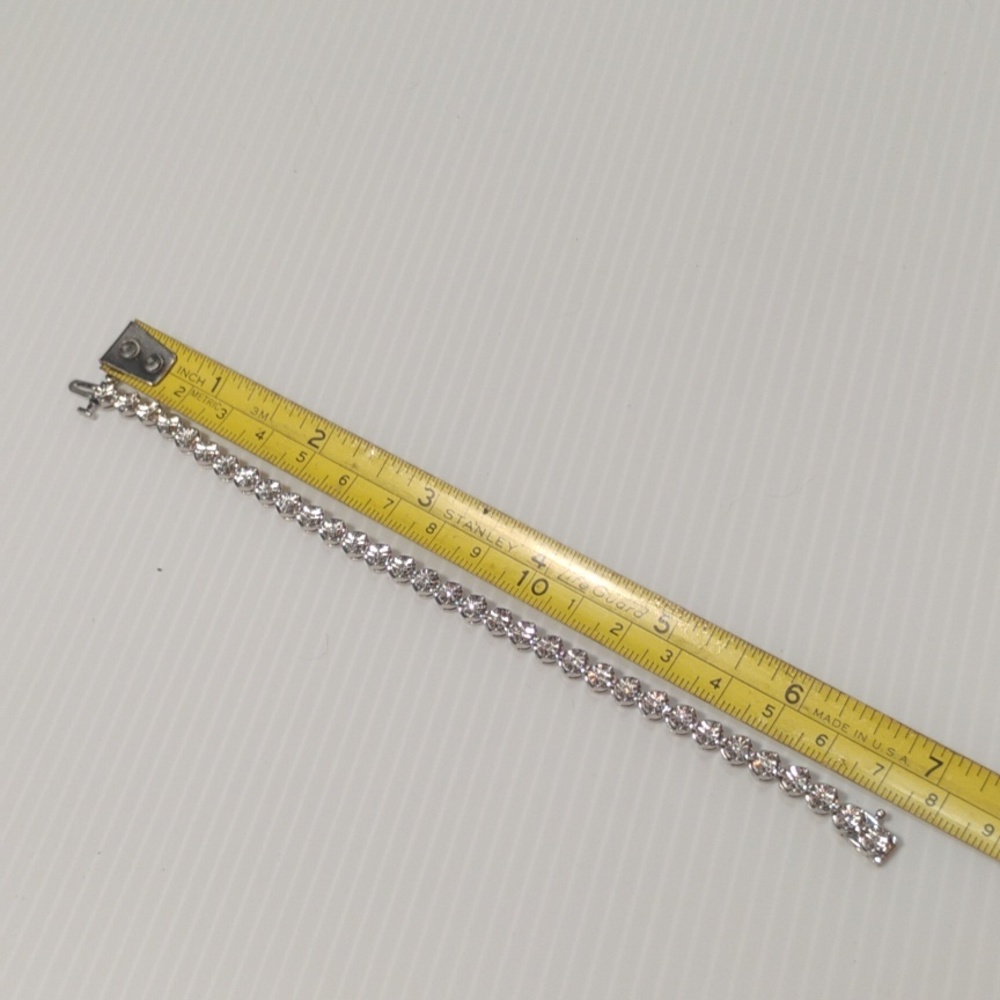 925 Sterling And Lab Created Diamond Tennis Bracelet 7" - Picture 7 of 8